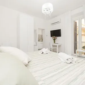 White Flat Termini Apartament Rzym